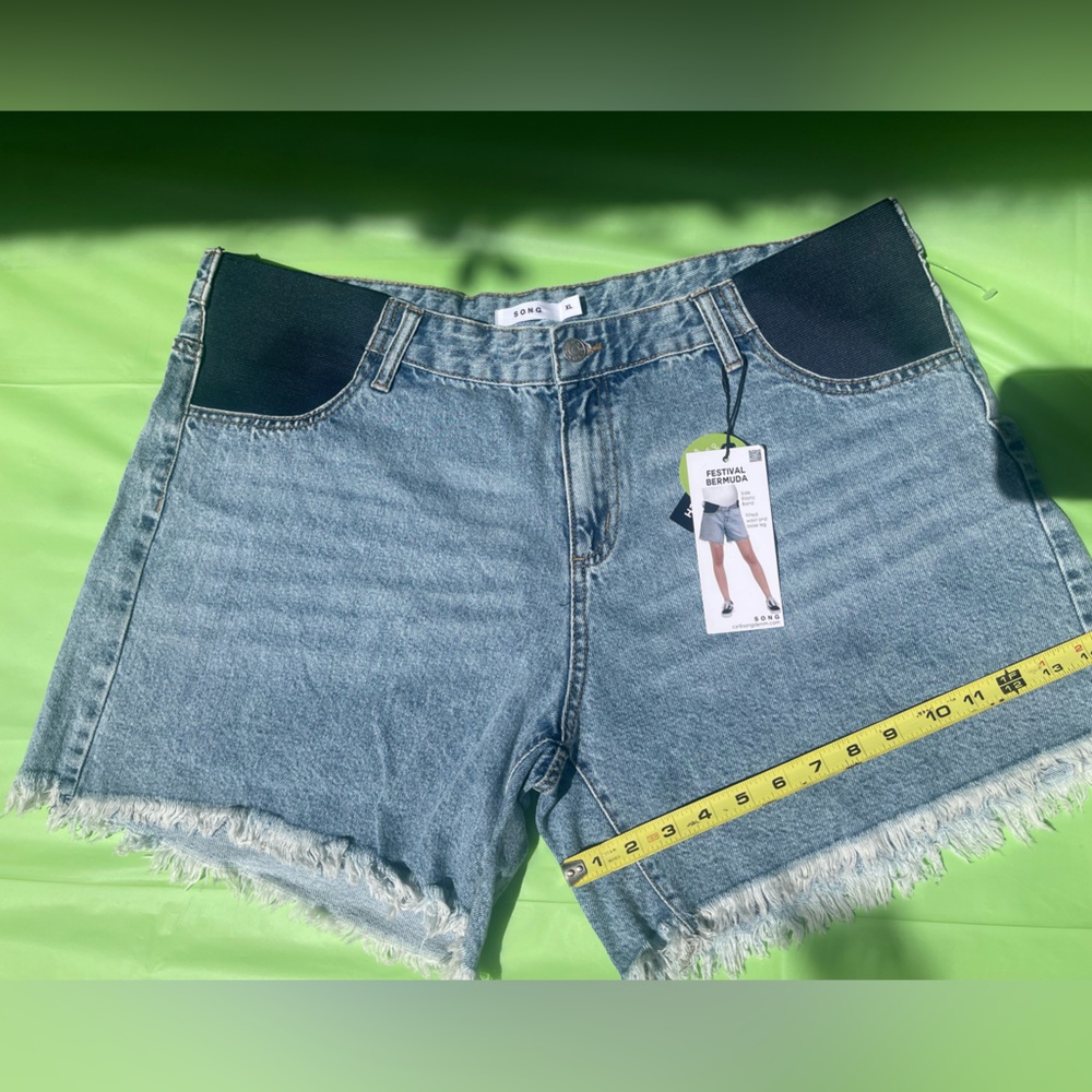 Maternity Bermuda Denim Shorts size XL - Picture 15 of 16